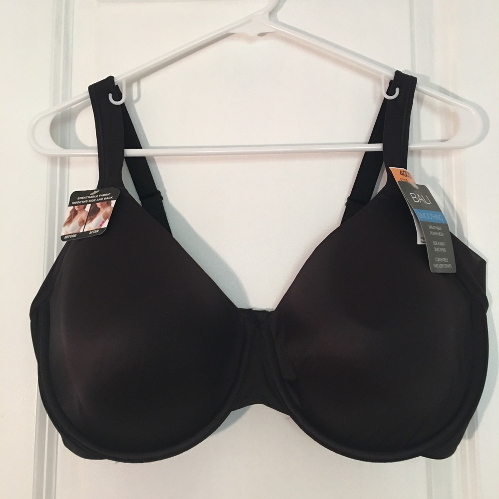 Black Bali Smoothing Bra Size 40DD New With Tags!